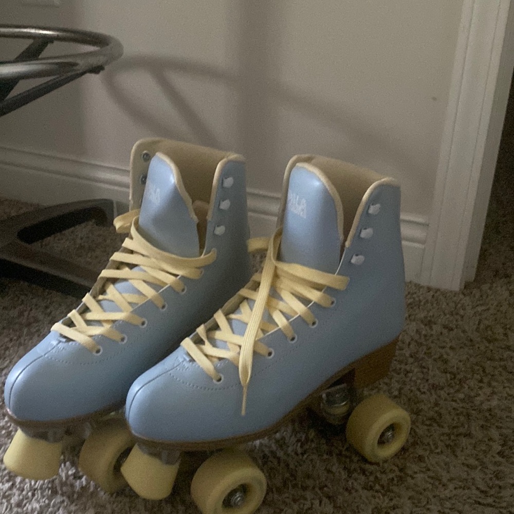 Impala roller skates